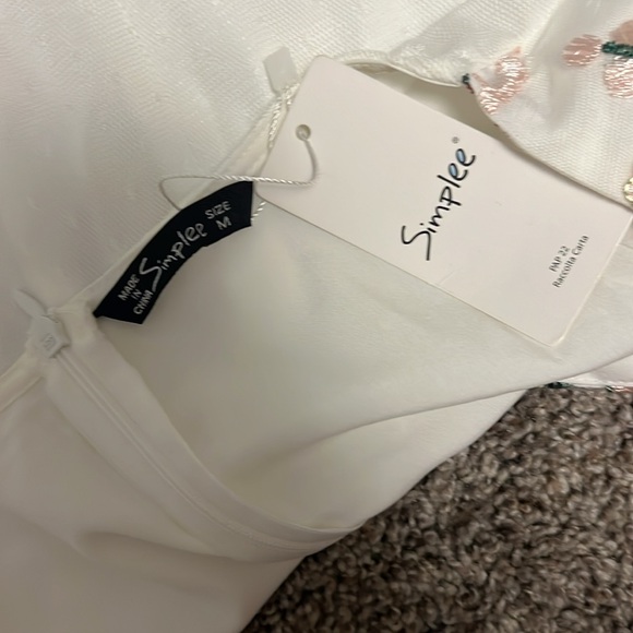 White Romper - medium - Picture 4 of 4